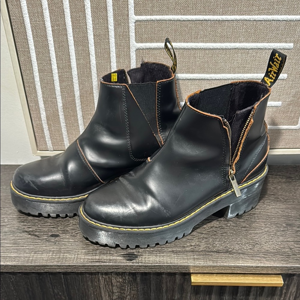 Dr. Martens Rometty ll Vintage Boots